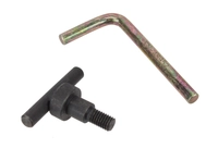 Camshaft sprocket fixing adapter