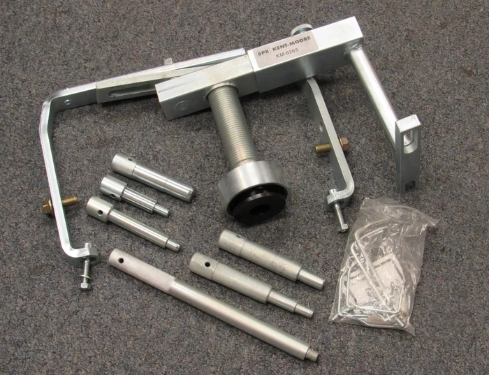 Clutch removing & installing tool set