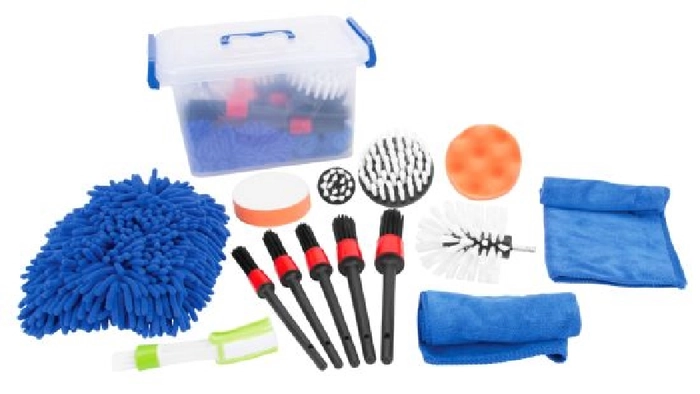 Cleaning detailing kit
