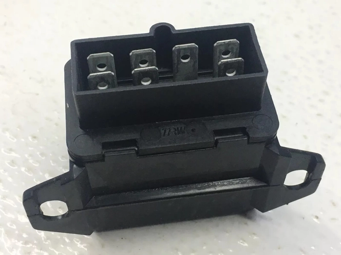Auto lever control relay